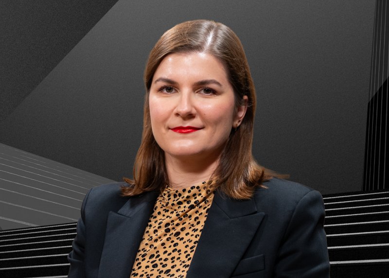 Dr. Elīna Vrobļevska